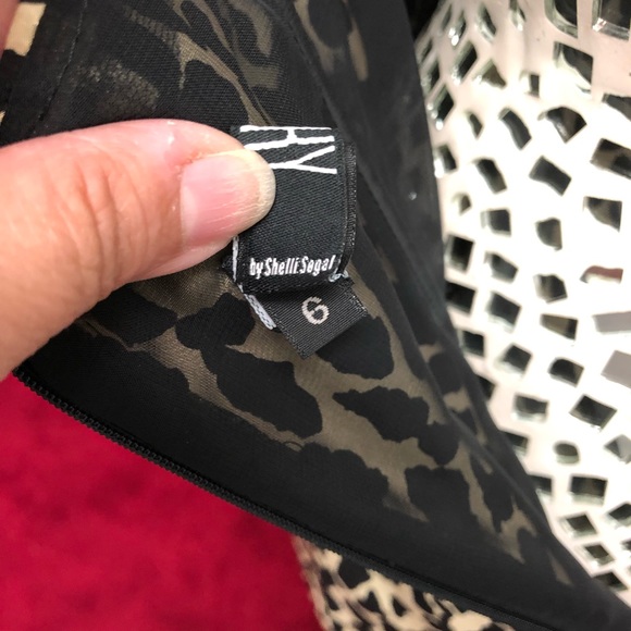 Laundry by Shelli Segal Silk Halter Wrap Dress - Picture 8 of 8